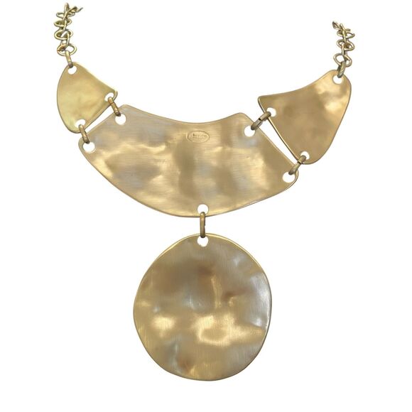 CHICO'S STUNNING HAMMERED GOLD NECKLACE NWTS - Picture 5 of 15